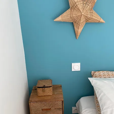 Joli F3 , 4 Pers, Mahana , Plein Pied Sur Jardin , Domaine Privé Criques Et Plages à Pied * Hyères
